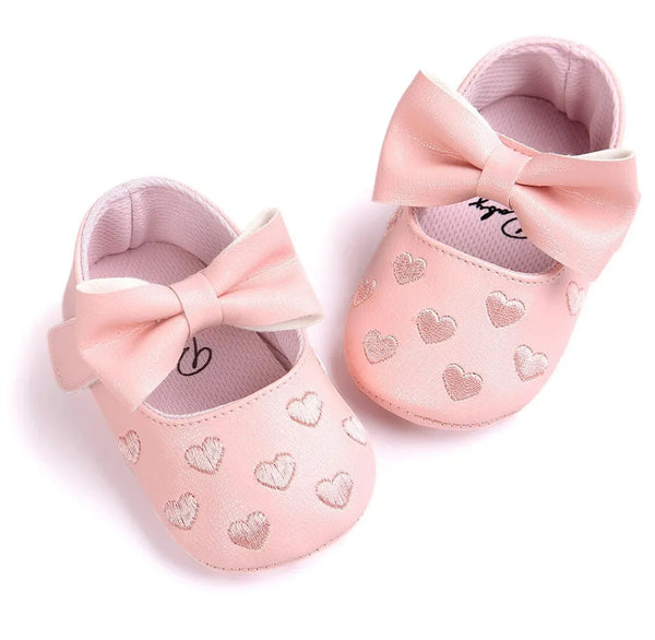 Hearty Bow Shoes