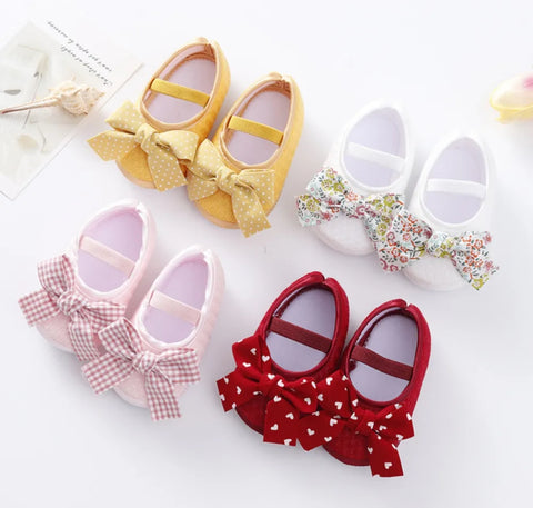 Lace Bowknot Shoes