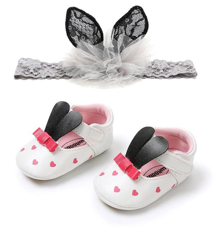 Rabbit Ears shoe with band