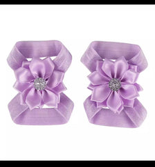 Flower stone barefoot