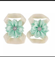 Flower stone barefoot