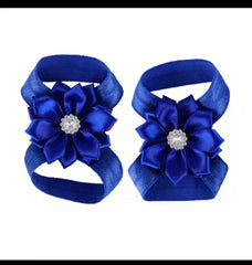 Flower stone barefoot