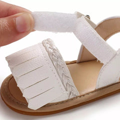 Leather fring Sandal